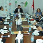 وزير الاقتصاد يبحث مع رواد أعمال مواطنين أهم المستجدات والتحديات في قطاع المشاريع الصغيرة والمتوسطة