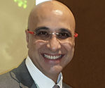 أيمن الحوت