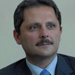 ما يريد منه الثوار شبرًا تريد منه المصارف أميالاً