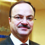 البحرين: وزير شؤون الكهرباء والماء يوجه إلى إعادة مبالغ التأمين للمشتركين