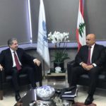 بنك “أبو ظبي الأول” يفصل مئات الموظفين