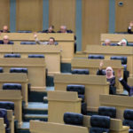 العراق: تفاعل قضية التأمين الصحي للمتقاعدين العراقيين