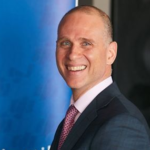 الأردن: شركة الشرق الأوسط للتأمين تقدم الدعم لجمعية “الإنسان أغلى ما نملك الخيرية”