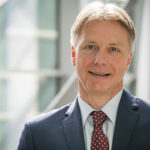 العراق: وزير التربية العراقي يسترجع المبالغ المستقطعة للضمان الصحي