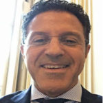 رئيس نقابة موظفي المصارف يرد على وزني: «اتركوا لنا المصارف»