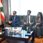 متابعة