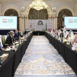 محمد بن راشد يعزز جاذبية «دبي المالي» بمعايير الشفافية