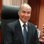الجزائر: شركات تأمين عمومية تقدم هبة من المستلزمات الطبية الى الصيدلية المركزية