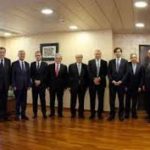 المودعون “يبتكرون” وسائل استثنائية لسحب المال