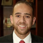 إيعاز حكومي فلسطيني بتعديل لوائح التأمين الصحي