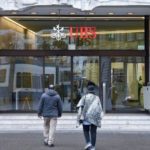 “الرقمنة” تقلص فروع البنوك الإماراتية الوطنية إلى 562