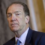 نافذون ومصارف محسوبة على السلطة خلف الحملة على سلامة