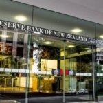 “الخليج” يفتتح أحدث فروعه في برج كريستال لخدمة عملاء إدارة الثروات حصرياً