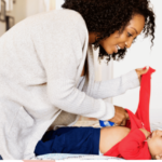 الكويت: مبنى الخليج للتأمين يتزين بألوان علم الكويت احتفالاً بالأعياد الوطنية