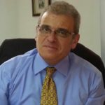 “فأس” انهيار البنوك يقع في رأس موظفيها