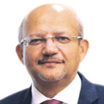 بنك عودة يحصد جائزتين ويسجل أرباحًا