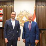 في حال تم تحرير سعر صرف الدولار.. ما هو انعكاس هذا الأمر على الرواتب؟