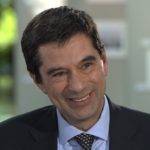 وزني يبحث مع والقائم بالأعمال البريطاني موضوع التدقيق الجنائي والعلاقات الثنائية