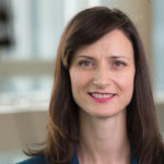 وزير المالية يستقبل ممثل المدير العام للمالية الفرنسية