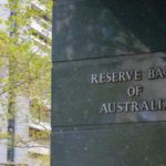 بنك الخليج يفعّل قنواته لتلقي طلبات تأجيل الأقساط