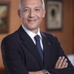 الأردن: الزميل اشرف العمايرة يحصل على شهادة الماجستير في الادارة العامة بتقدير امتياز