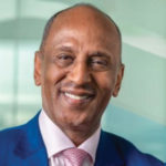 بنك الإسكان يكرِّم فائزي الدورة الثامنة