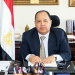 مصر: صرف 100 ألف جنيه أول بوليصة تأمين لأسرة عامل غير منتظم توفي بالعمل