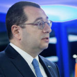 ٢٠ مجموعة تسيطر على ٥٢٪ من العائدات