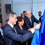 الدولار يواصل صعوده على وقْع التأزّم السياسي والإقتصادي