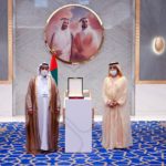 الإمارات: “الوطنية للتأمين” ومتبرعان يسدّدون 694 ألف درهم من ديون المواطن “سليمان”