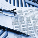 فياض استقبل وزير الاقتصاد: نعمل لأن تصبح التغذية بالتيار نحو 8 ساعات الى 10