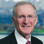 السعودية: “ساما”: وثيقة تأمين “المنزلية” تغطي الهروب والأمراض الحرجة والطارئة