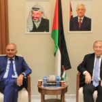 “الأنصاري للصرافة” تطلق خدمة “دفع رواتب العمالة المساعدة”