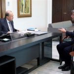 وزير المالية وقع 3 قرارات تتعلق بتمديد مهل
