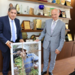 نقباء المهن الحرة وجمعية المصارف بحثوا في سبل الخروج من الازمة