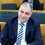 وزير الدفاع بحث مع وزير الزراعة ومدير برنامج الأغذية العالمي