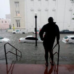 إفراغ البنوك من موظفيها: الوجه الآخر لانهيار القطاع