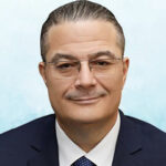 البنك الأهلي يحتفل بخريجي برنامج «اعتماد»