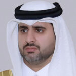 … ويدشن فرعاً نموذجياً في المدرسة الكندية