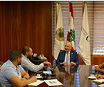 وزير المالية وقع ثلاثة مشاريع مراسيم وأحالهم على مجلس الوزراء
