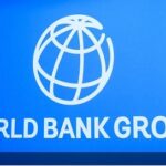 بن طوق: الإمارات تُؤسس لمرحلة جديدة من النمو المستدام