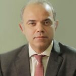 “الرعاية الصحية” يناقش تدوير المخلفات الطبية مع أحد الشركات الألمانية