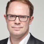 إقبال كبير على عرض الجوهر للأعمال المصرفية الحصرية من بنك مسقط