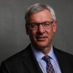 “سويس ري” تسجل خسائر بقيمة 122 مليار دولار بفعل الكوارث الطبيعية