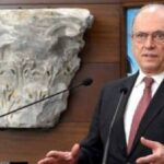 العمال وأرباب العمل ضد ضريبة رواتب الدولار