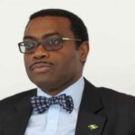 رئيس بنك القاهرة يفتتح أحدث فروعه بالشيخ زايد