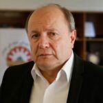 وزير الاتصالات: نؤكد موقف الوزارة الرافض كلياً لأي زيادة للرواتب