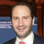 الإمارات: “تحدي خطوات الصقور” في دبي الوطنية للتأمين