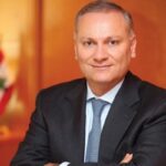 احتفال بتسلّم شاحنة مع خزان مياه قدمتها الريجي والكتيبة الإيطالية في اليونيفيل