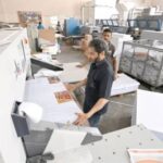 مصر: محافظ أسيوط يكرم العاملين المتميزين في فرع التأمين الصحي ووحداته